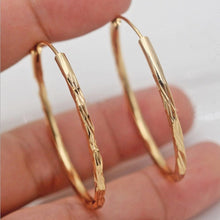Noteful Love™ Gold Hoop Earrings – Timeless 18K Plated Style