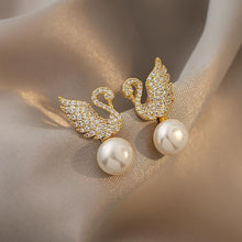 Noteful Love™ Swan Stud Earrings – Pearl & Zircon Korean Design