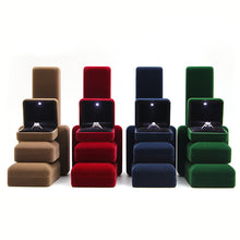 Noteful Love™ LED Velvet Jewelry Box – Premium Light-Up Gift Packaging